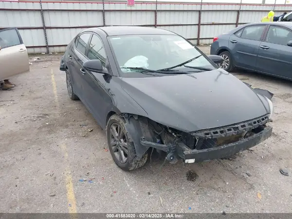 5NPD84LFXHH140539 2017 HYUNDAI ELANTRA - Image 1