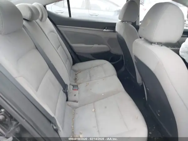 5NPD84LFXHH140539 2017 HYUNDAI ELANTRA - Image 8