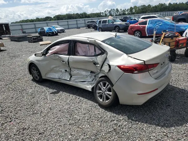 5NPD84LFXHH143649 2017 HYUNDAI ELANTRA - Image 2