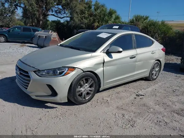5NPD84LFXHH145059 2017 HYUNDAI ELANTRA - Image 2