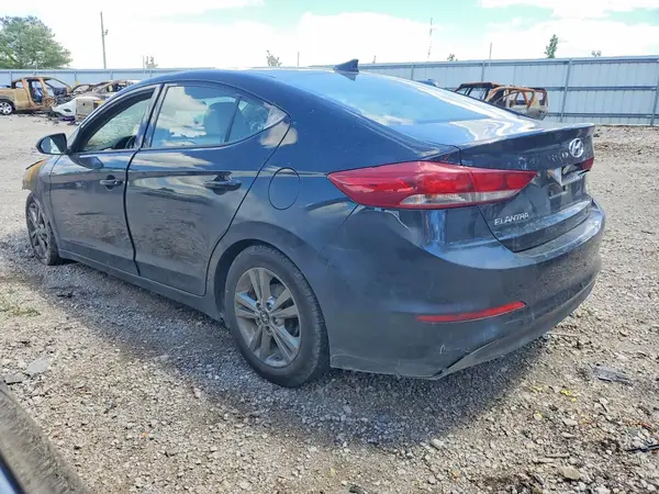 5NPD84LFXHH146843 2017 HYUNDAI ELANTRA - Image 2