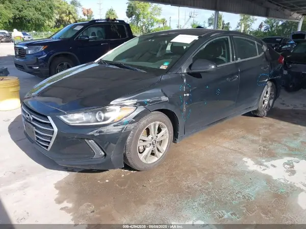 5NPD84LFXHH151234 2017 HYUNDAI ELANTRA - Image 2