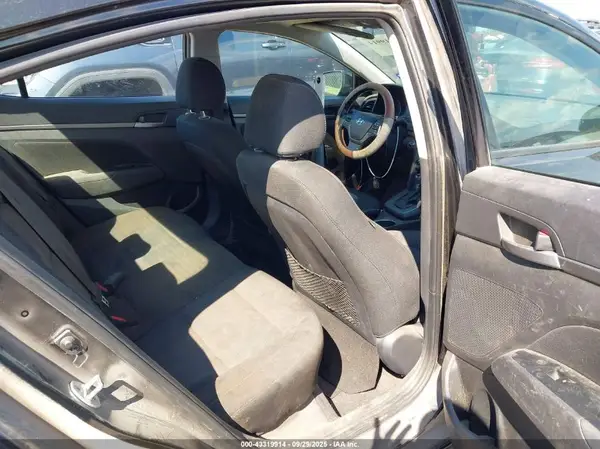 5NPD84LFXHH154618 2017 HYUNDAI ELANTRA - Image 8