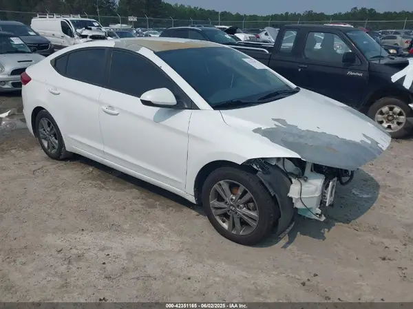 5NPD84LFXHH155008 2017 HYUNDAI ELANTRA - Image 1