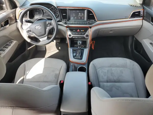 5NPD84LFXHH155042 2017 HYUNDAI ELANTRA - Image 8