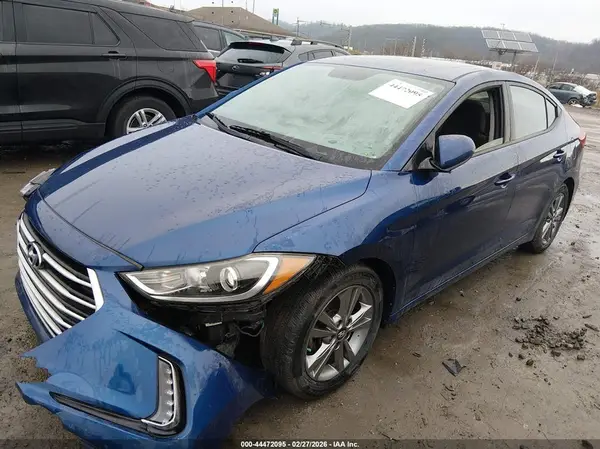 5NPD84LFXHH155459 2017 HYUNDAI ELANTRA - Image 2
