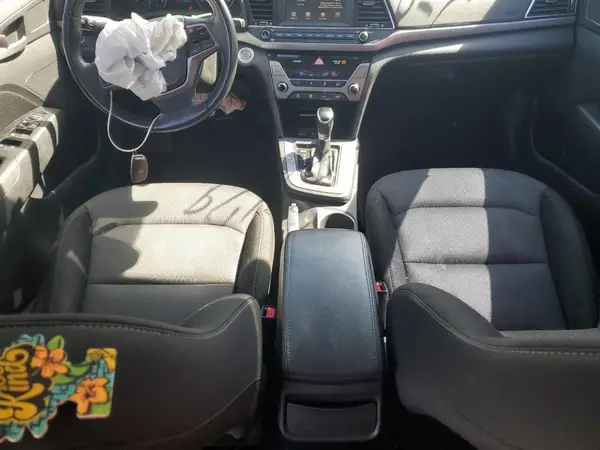 5NPD84LFXHH157518 2017 HYUNDAI ELANTRA - Image 8