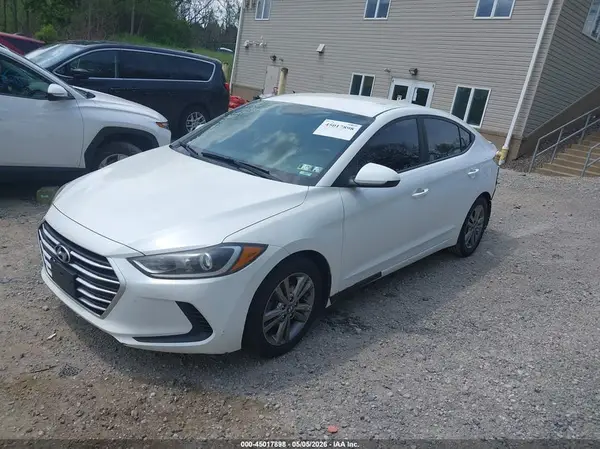 5NPD84LFXHH158717 2017 HYUNDAI ELANTRA - Image 2