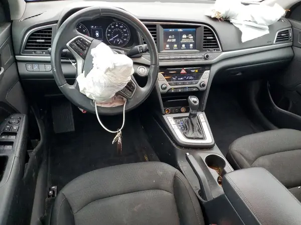 5NPD84LFXHH158913 2017 HYUNDAI ELANTRA - Image 8