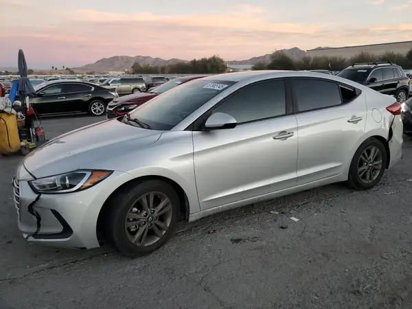 5NPD84LFXHH159074 2017 HYUNDAI ELANTRA - Image 1