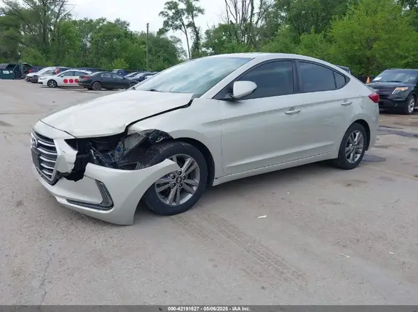 5NPD84LFXHH159589 2017 HYUNDAI ELANTRA - Image 2