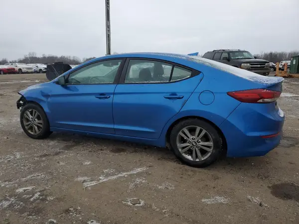5NPD84LFXHH167725 2017 HYUNDAI ELANTRA - Image 2