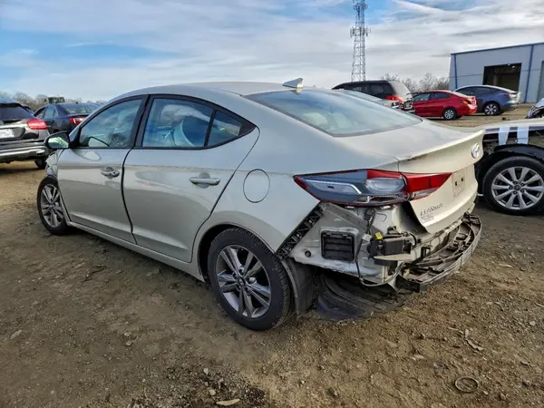 5NPD84LFXHH167806 2017 HYUNDAI ELANTRA - Image 2