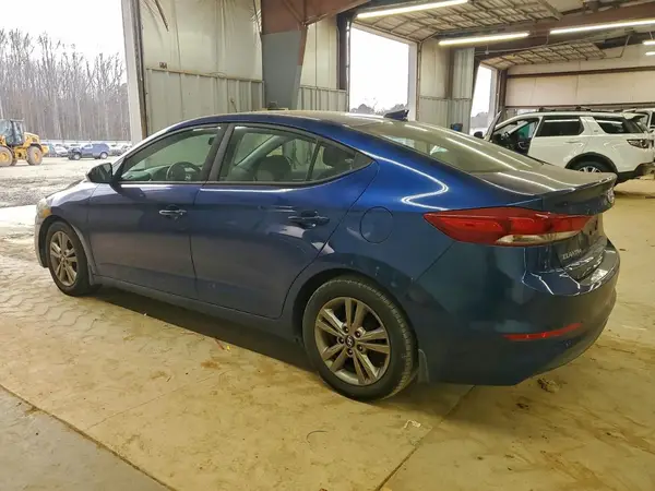 5NPD84LFXHH168955 2017 HYUNDAI ELANTRA - Image 2