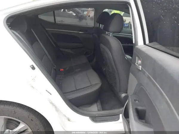 5NPD84LFXHH169507 2017 HYUNDAI ELANTRA - Image 8