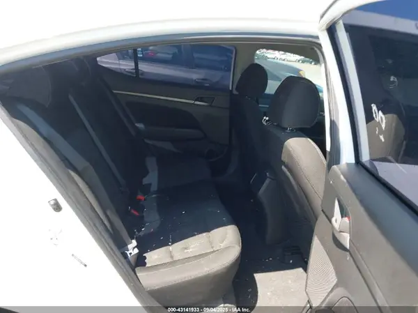 5NPD84LFXHH172052 2017 HYUNDAI ELANTRA - Image 8