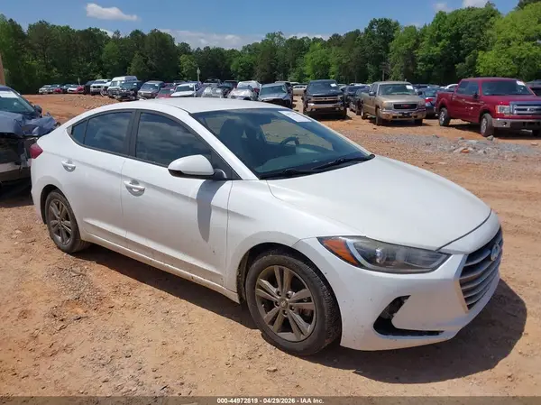 5NPD84LFXHH174870 2017 HYUNDAI ELANTRA - Image 1