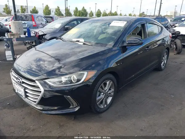 5NPD84LFXHH177977 2017 HYUNDAI ELANTRA - Image 2
