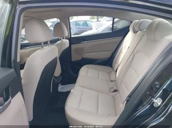 5NPD84LFXHH177977 2017 HYUNDAI ELANTRA - Image 8