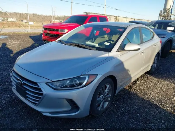 5NPD84LFXHH180295 2017 HYUNDAI ELANTRA - Image 2