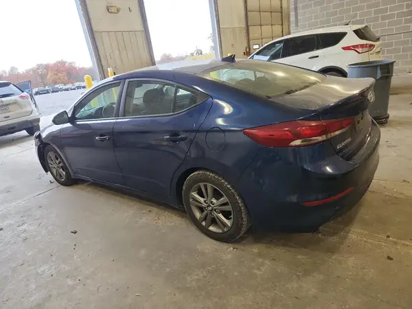 5NPD84LFXHH182905 2017 HYUNDAI ELANTRA - Image 2