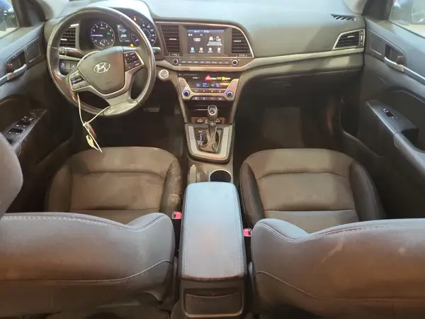 5NPD84LFXHH182905 2017 HYUNDAI ELANTRA - Image 8