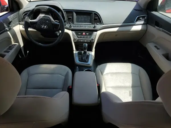 5NPD84LFXHH184511 2017 HYUNDAI ELANTRA - Image 8
