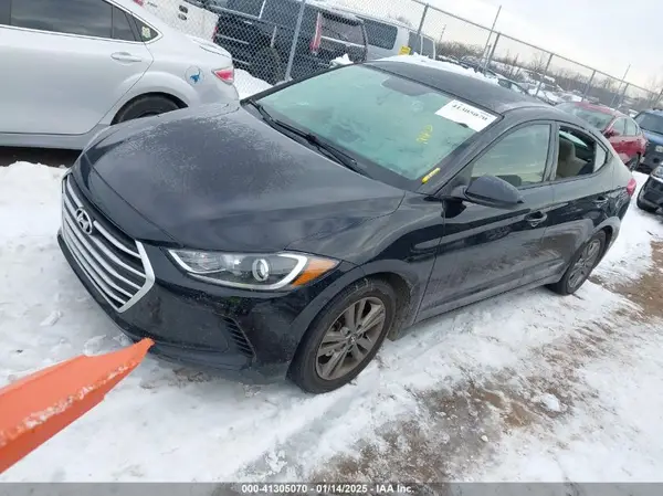 5NPD84LFXHH186470 2017 HYUNDAI ELANTRA - Image 2