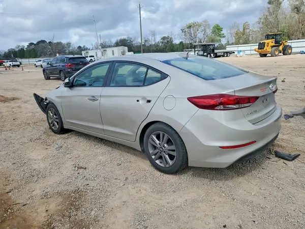 5NPD84LFXHH187327 2017 HYUNDAI ELANTRA - Image 2