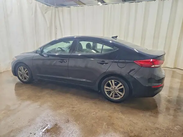 5NPD84LFXHH187621 2017 HYUNDAI ELANTRA - Image 2