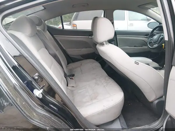 5NPD84LFXHH191037 2017 HYUNDAI ELANTRA - Image 8