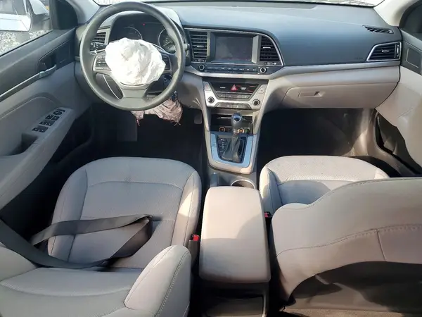 5NPD84LFXHH192494 2017 HYUNDAI ELANTRA - Image 8