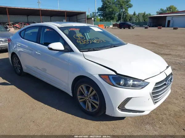 5NPD84LFXHH195847 2017 HYUNDAI ELANTRA - Image 1