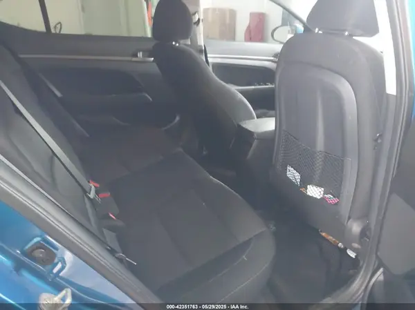 5NPD84LFXHH196254 2017 HYUNDAI ELANTRA - Image 8