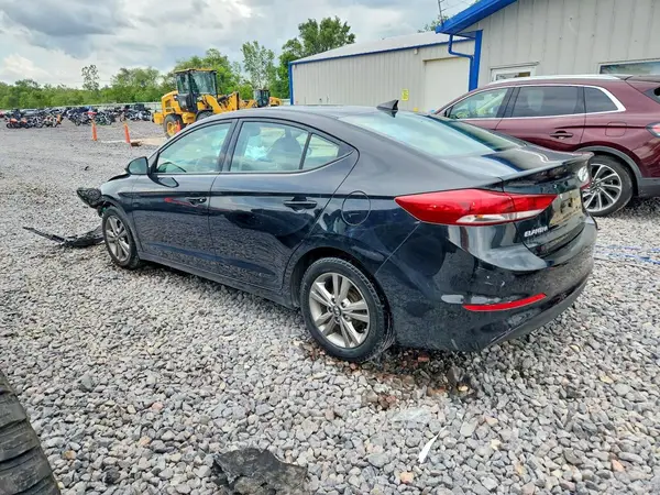 5NPD84LFXHH198182 2017 HYUNDAI ELANTRA - Image 2