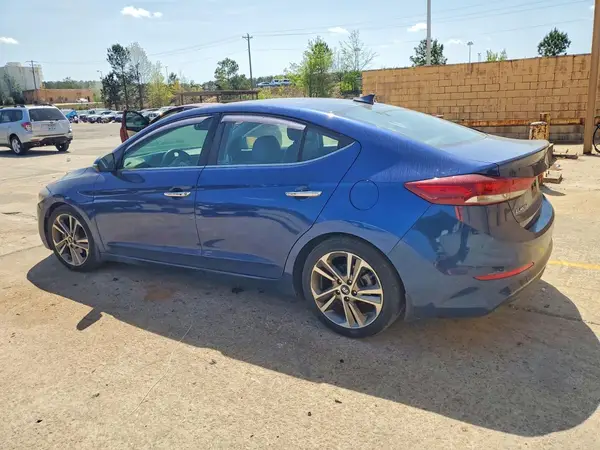 5NPD84LFXHH202988 2017 HYUNDAI ELANTRA - Image 2