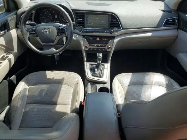 5NPD84LFXHH202988 2017 HYUNDAI ELANTRA - Image 8