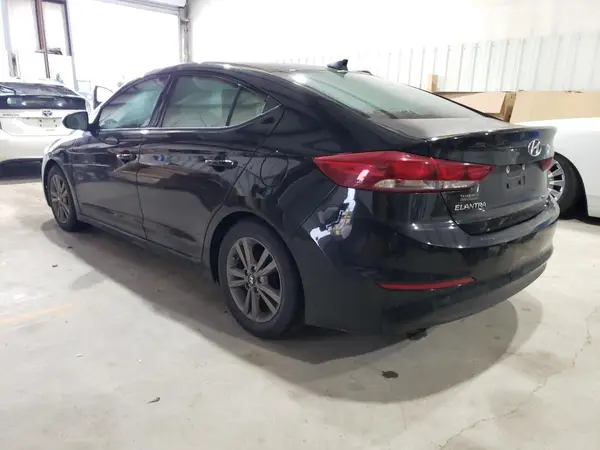 5NPD84LFXHH203834 2017 HYUNDAI ELANTRA - Image 2