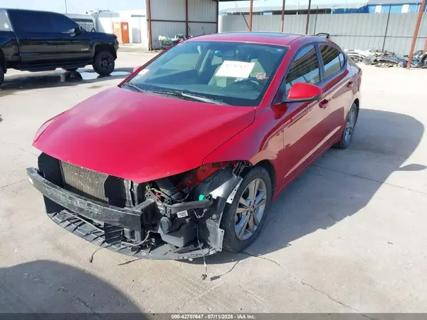5NPD84LFXHH204529 2017 HYUNDAI ELANTRA - Image 2
