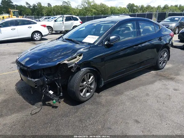 5NPD84LFXHH205731 2017 HYUNDAI ELANTRA - Image 2
