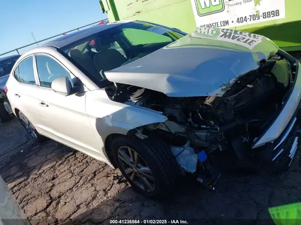 5NPD84LFXHH209925 2017 HYUNDAI ELANTRA - Image 1