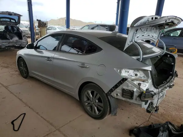 5NPD84LFXHH209990 2017 HYUNDAI ELANTRA - Image 2