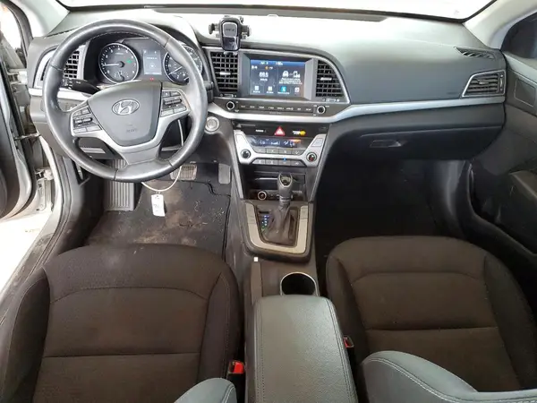 5NPD84LFXHH209990 2017 HYUNDAI ELANTRA - Image 8