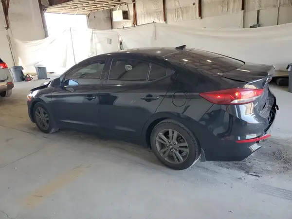 5NPD84LFXJH215326 2018 HYUNDAI ELANTRA - Image 2