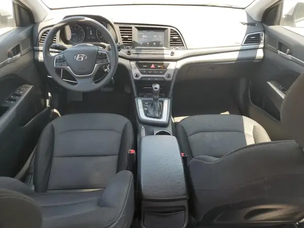 5NPD84LFXJH215570 2018 HYUNDAI ELANTRA - Image 8