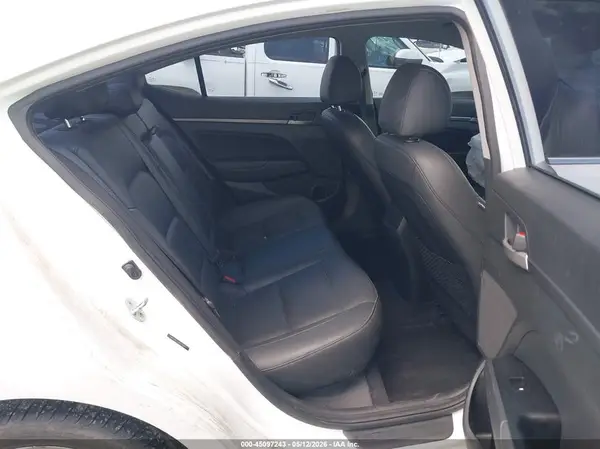 5NPD84LFXJH215620 2018 HYUNDAI ELANTRA - Image 8