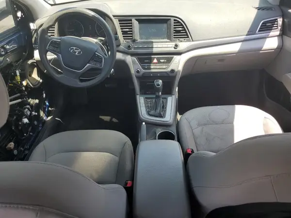 5NPD84LFXJH215813 2018 HYUNDAI ELANTRA - Image 8