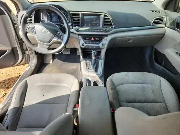 5NPD84LFXJH215987 2018 HYUNDAI ELANTRA - Image 8