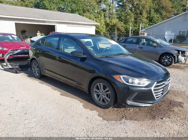 5NPD84LFXJH217187 2018 HYUNDAI ELANTRA - Image 1