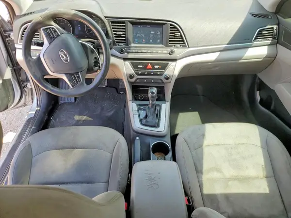 5NPD84LFXJH218842 2018 HYUNDAI ELANTRA - Image 8